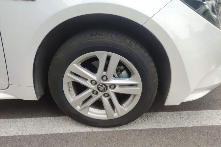 Used Toyota Levin 2022 Dual-Motor 1.8H E-CVT Leading Edition Right Front Wheel Hub