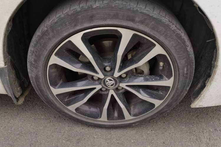 Used Toyota Levin 2022 Dual-Motor 1.8H E-CVT Sport Edition Right Front Wheel Hub