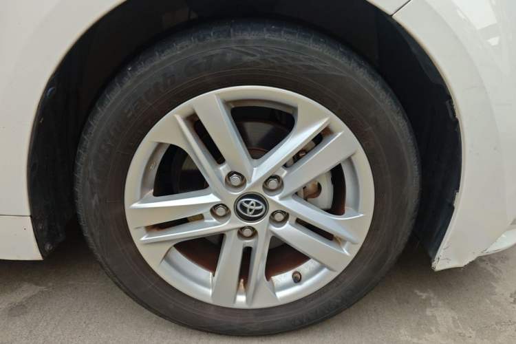 Used Toyota Levin 2022 TNGA 1.5L CVT Progressive Edition Right Front Wheel Hub