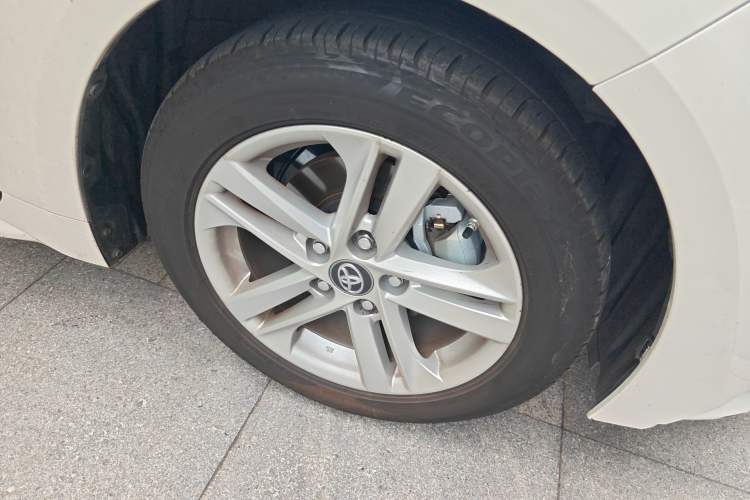 Used Toyota Levin 2022 Facelift TNGA 1.5L CVT Progressive Edition Right Front Wheel Hub