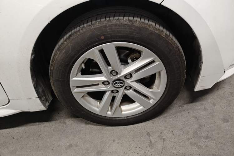 Used Toyota Levin 2022 Dual-Motor 1.8H E-CVT Progressive Edition Right Front Wheel Hub