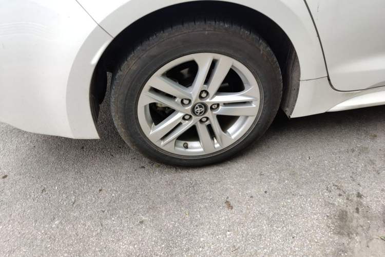 Used Toyota Levin 2022 TNGA 1.5L CVT Progressive Edition Right Front Wheel Hub