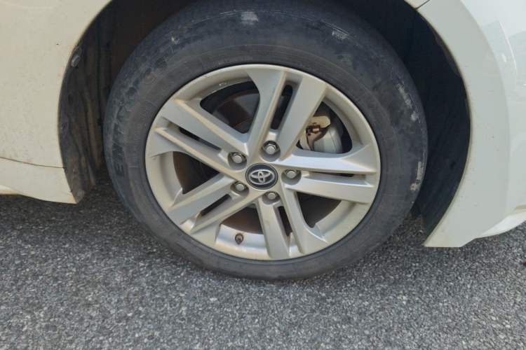 Used Toyota Levin 2022 TNGA 1.5L CVT Progressive Edition Right Front Wheel Hub