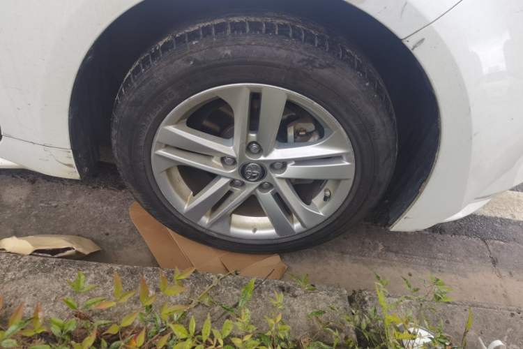 Used Toyota Levin 2022 Dual-Motor 1.8H E-CVT Leading Edition Right Front Wheel Hub