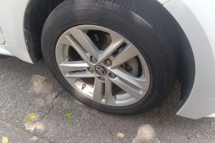 Used Toyota Levin 2022 Dual-Engine 1.8H E-CVT Luxury Edition Right Front Wheel Hub