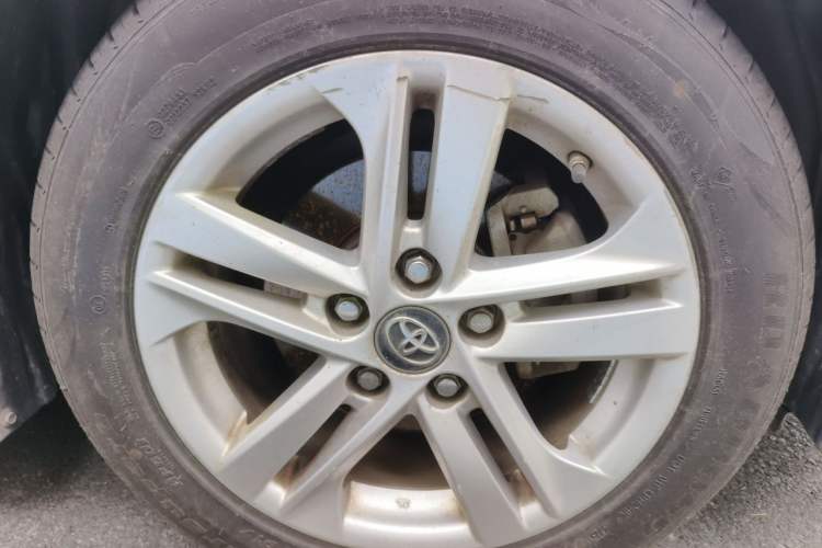 Used Toyota Levin 2022 Facelift TNGA 1.5L CVT Progressive Edition Right Front Wheel Hub