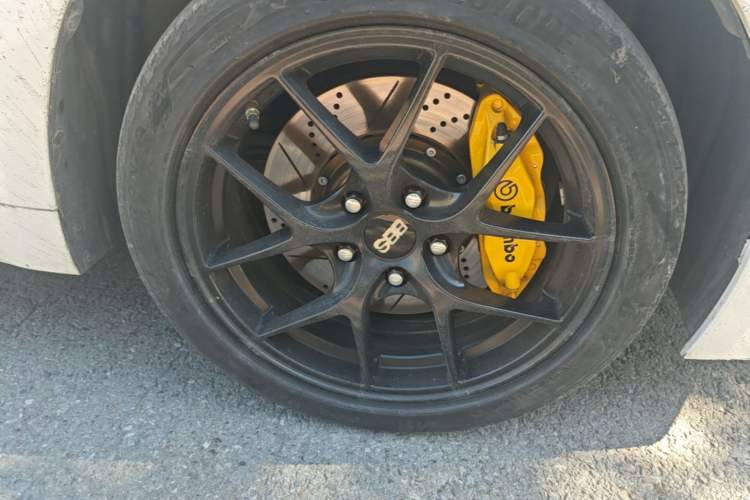 Used Toyota Levin 2022 Dual-Motor 1.8H E-CVT Sport Edition Right Front Wheel Hub