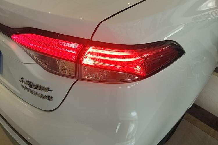 Used Toyota Levin 2022 Dual-Motor 1.8H E-CVT Leading Edition Right Rear Taillight