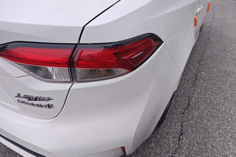 Used Toyota Levin 2022 Dual-Motor 1.8H E-CVT Leading Edition Right Rear Taillight