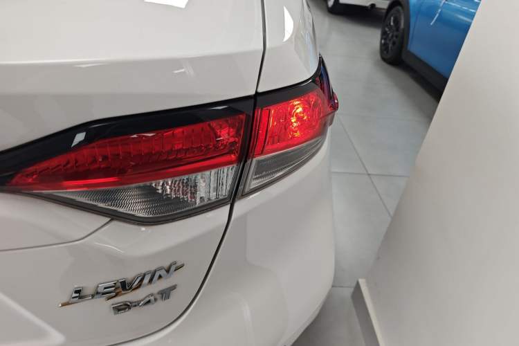 Used Toyota Levin 2022 185T CVT Sport Edition Right Rear Taillight