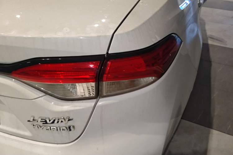 Used Toyota Levin 2022 Dual-Motor 1.8H E-CVT Progressive Edition Right Rear Taillight