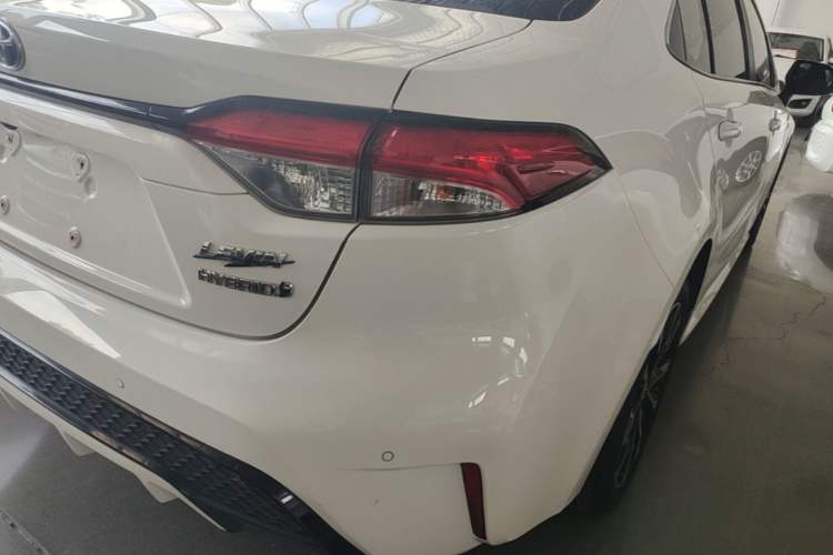 Used Toyota Levin 2022 Dual-Motor 1.8H E-CVT Sport Edition Right Rear Taillight