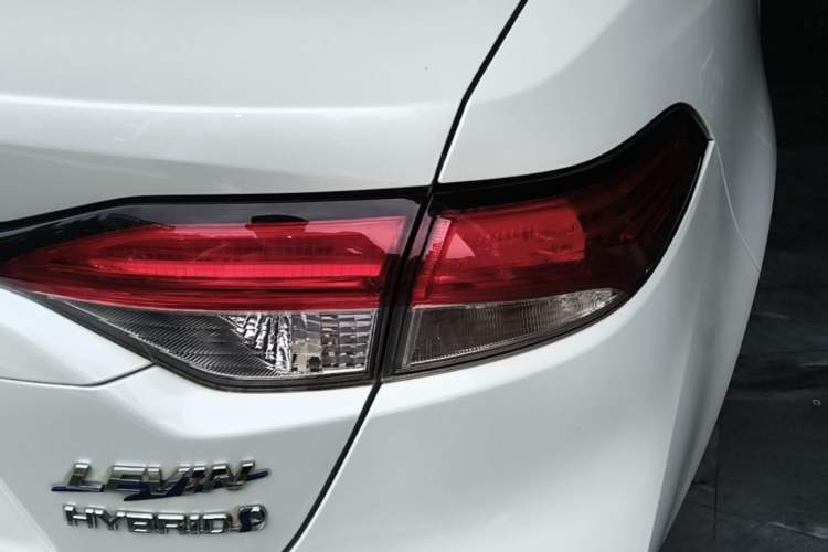 Used Toyota Levin 2022 Dual-Motor 1.8H E-CVT Leading Edition Right Rear Taillight