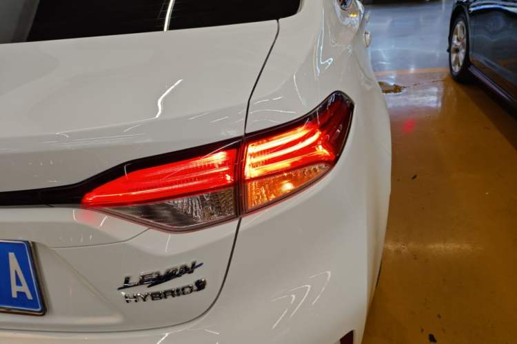 Used Toyota Levin 2022 Dual-Motor 1.8H E-CVT Sport Edition Right Rear Taillight