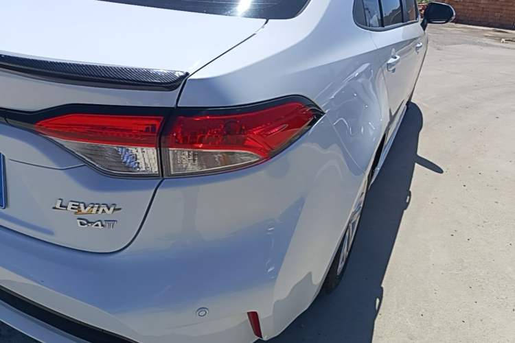 Used Toyota Levin 2022 185T CVT Luxury Edition Right Rear Taillight