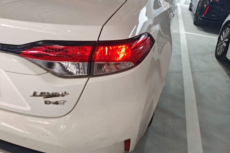 Used Toyota Levin 2022 185T CVT Luxury Edition Right Rear Taillight