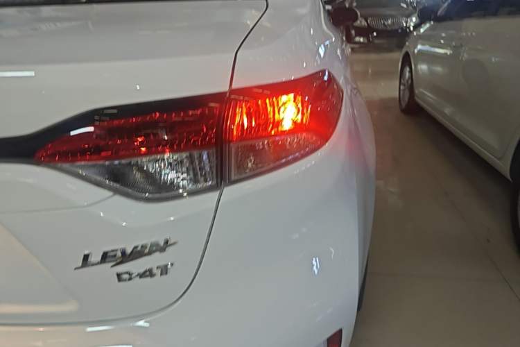 Used Toyota Levin 2022 185T CVT Luxury Edition Right Rear Taillight