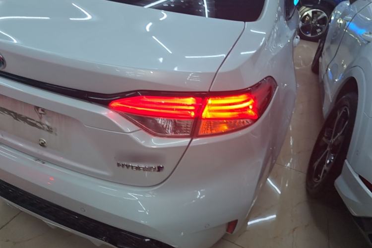 Used Toyota Levin 2022 Dual-Motor 1.8H E-CVT Sport Edition Right Rear Taillight