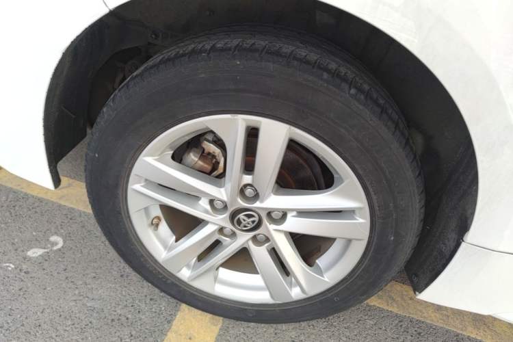 Used Toyota Levin 2022 Dual-Motor 1.8H E-CVT Leading Edition Right Rear Wheel Hub