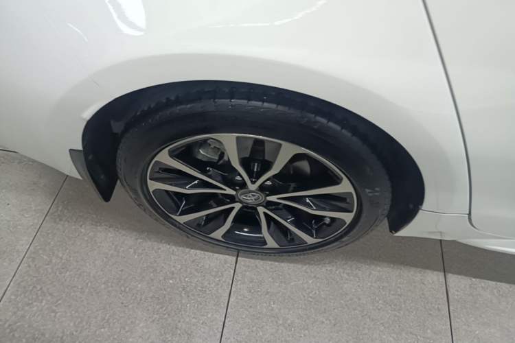 Used Toyota Levin 2022 185T CVT Sport Edition Right Rear Wheel Hub