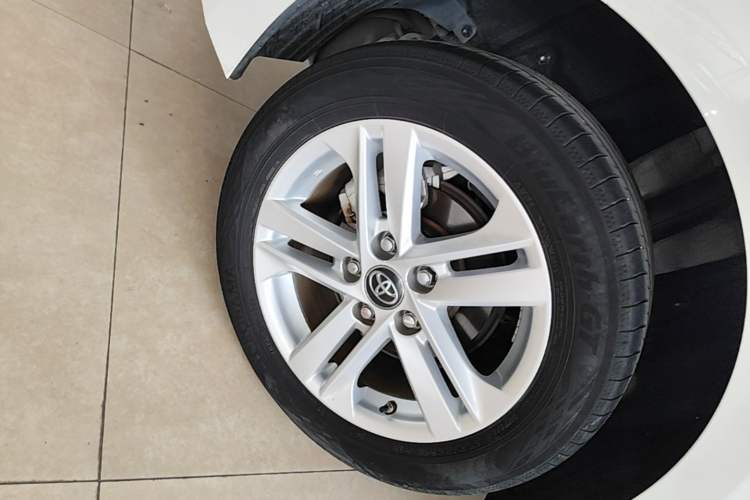 Used Toyota Levin 2022 Dual-Motor 1.8H E-CVT Leading Edition Right Rear Wheel Hub