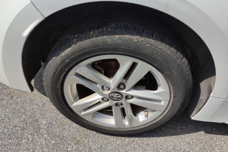 Used Toyota Levin 2022 Dual-Motor 1.8H E-CVT Leading Edition Right Rear Wheel Hub
