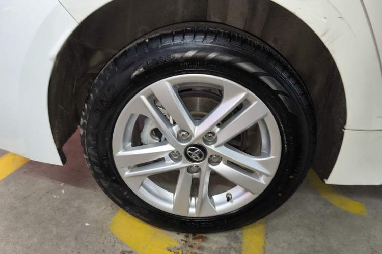 Used Toyota Levin 2022 Dual-Engine 1.8H E-CVT Luxury Edition Right Rear Wheel Hub