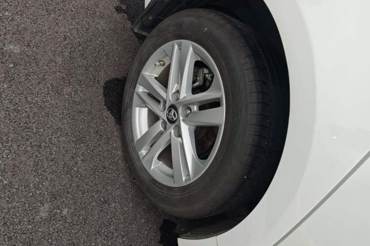 Used Toyota Levin 2022 185T CVT Luxury Edition Right Rear Wheel Hub