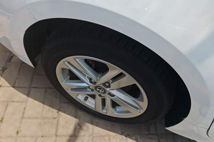 Used Toyota Levin 2022 TNGA 1.5L CVT Progressive Edition Right Rear Wheel Hub