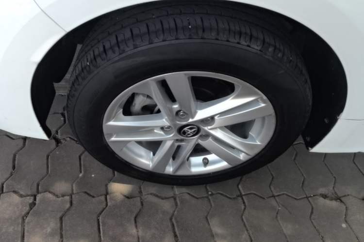 Used Toyota Levin 2022 Dual-Engine 1.8H E-CVT Luxury Edition Right Rear Wheel Hub