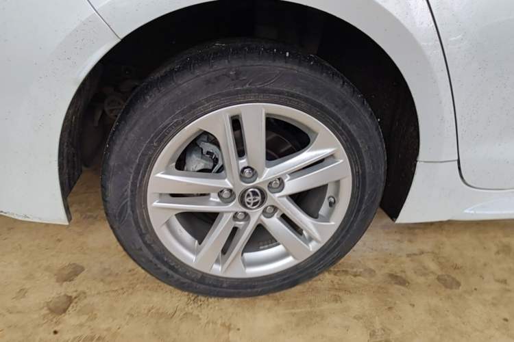 Used Toyota Levin 2022 Dual-Motor 1.8H E-CVT Leading Edition Right Rear Wheel Hub