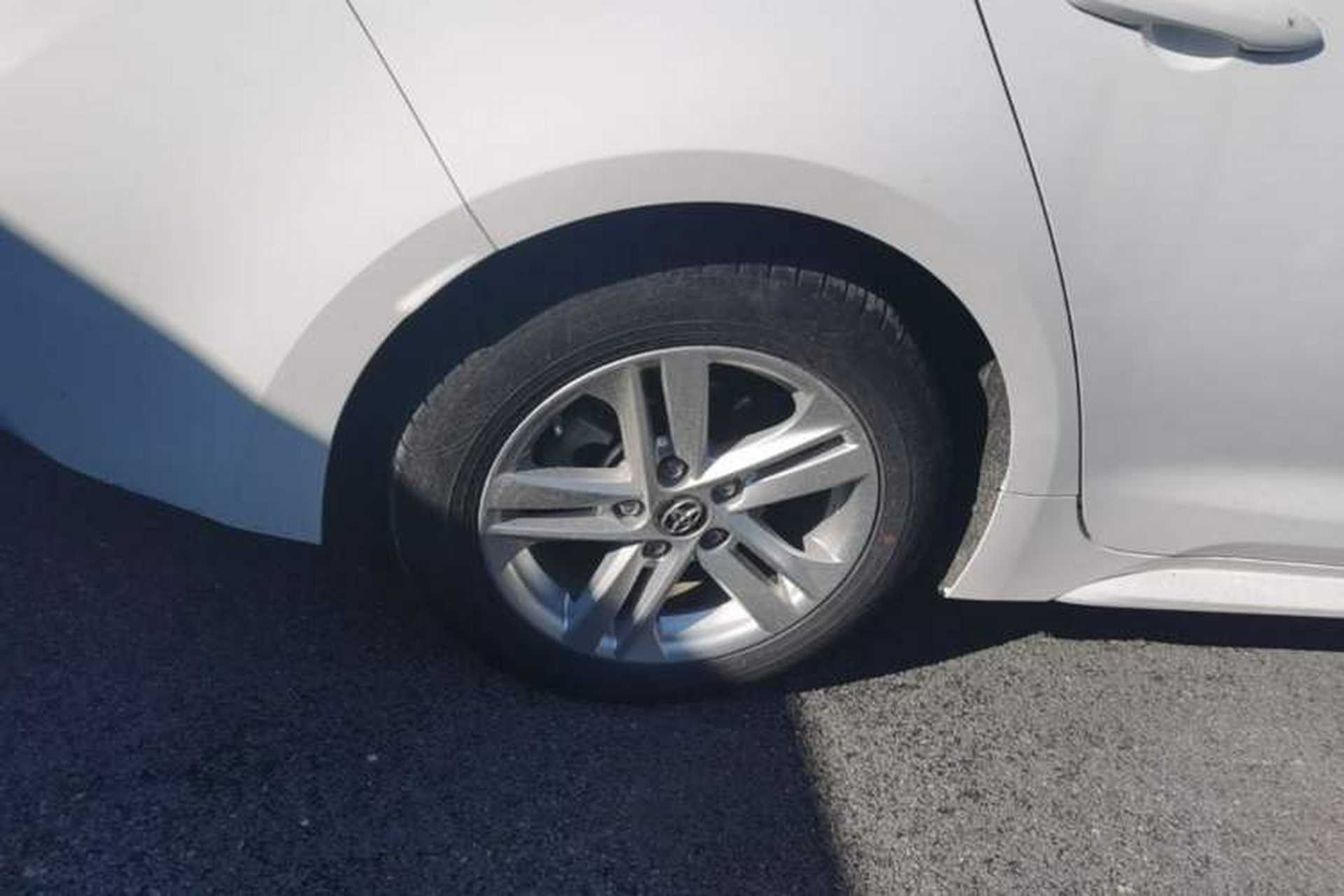 Used Toyota Levin 2022 Facelift TNGA 1.5L CVT Progressive Edition Right Rear Wheel Hub