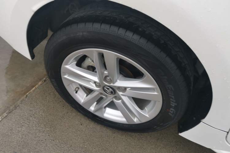 Used Toyota Levin 2022 Dual-Motor 1.8H E-CVT Leading Edition Right Rear Wheel Hub