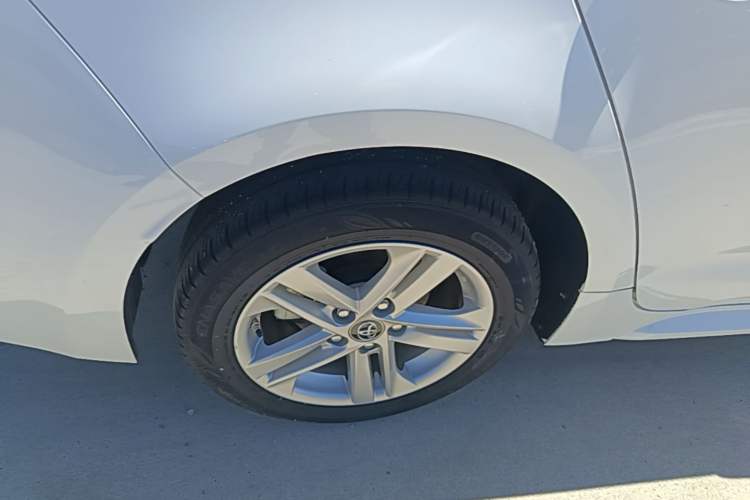 Used Toyota Levin 2022 185T CVT Luxury Edition Right Rear Wheel Hub