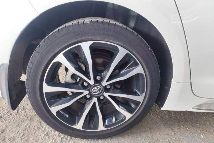 Used Toyota Levin 2022 185T CVT Sport Edition Right Rear Wheel Hub