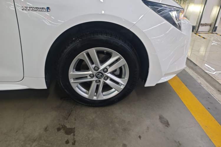 Used Toyota Levin 2022 Dual-Motor 1.8H E-CVT Progressive Edition Right Rear Wheel Hub