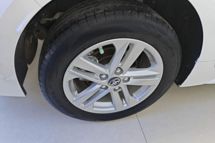Used Toyota Levin 2022 185T CVT Luxury Edition Right Rear Wheel Hub
