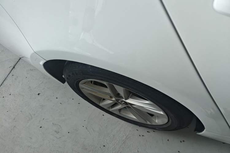 Used Toyota Levin 2022 Facelift TNGA 1.5L CVT Progressive Edition Right Rear Wheel Hub