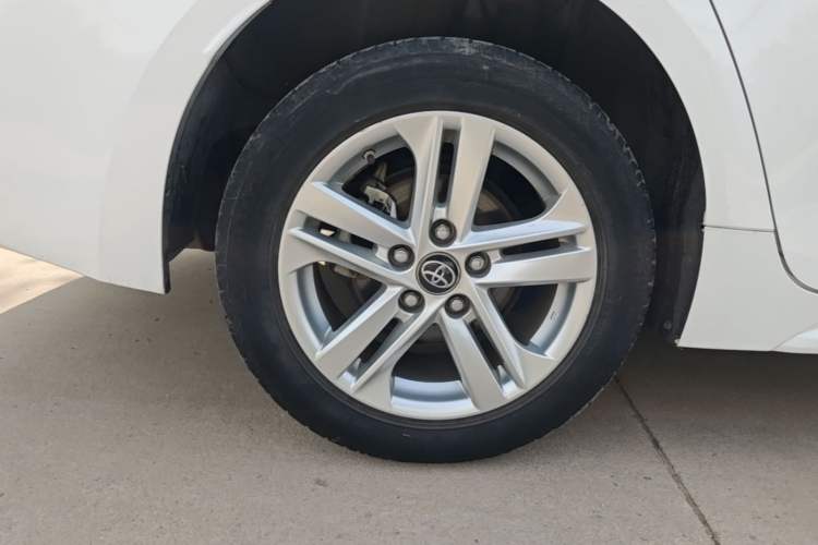 Used Toyota Levin 2022 Dual-Engine 1.8H E-CVT Luxury Edition Right Rear Wheel Hub