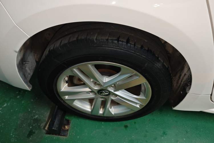 Used Toyota Levin 2022 Dual-Motor 1.8H E-CVT Progressive Edition Right Rear Wheel Hub