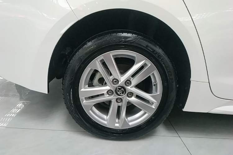 Used Toyota Levin 2022 185T CVT Luxury Edition Right Rear Wheel Hub