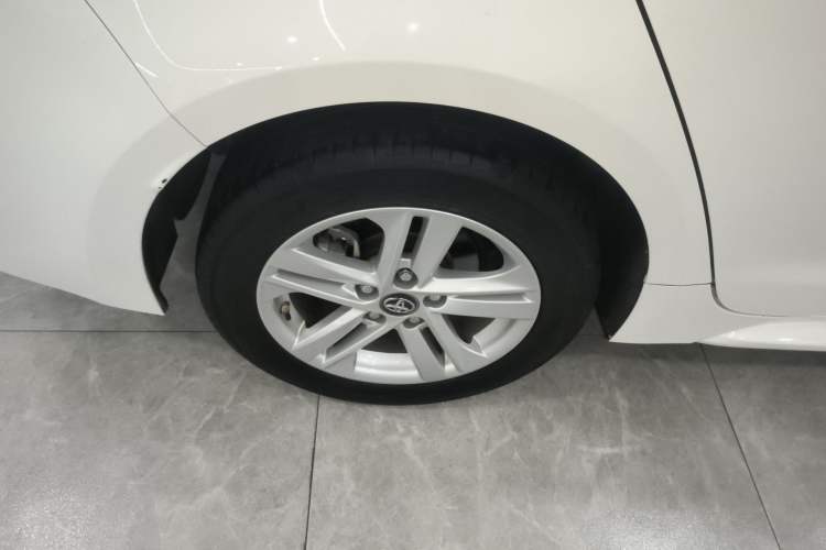 Used Toyota Levin 2022 185T CVT Luxury Edition Right Rear Wheel Hub