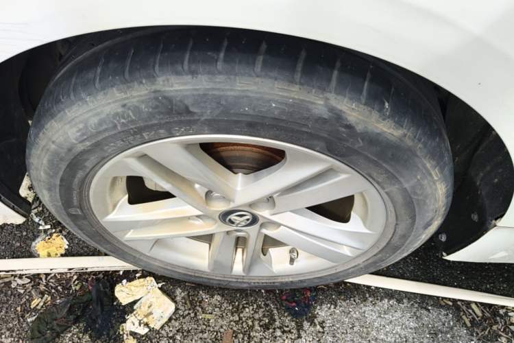 Used Toyota Levin 2022 Facelift TNGA 1.5L CVT Progressive Edition Right Rear Wheel Hub