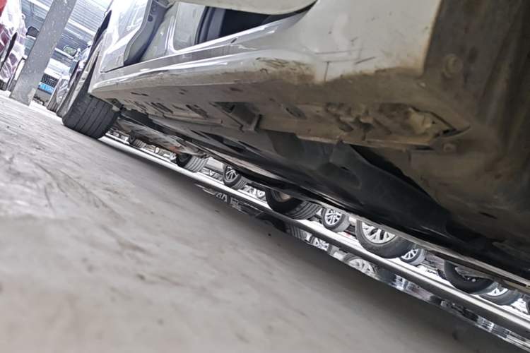 Used Toyota Levin 2022 Facelift TNGA 1.5L CVT Progressive Edition Right Side Sill