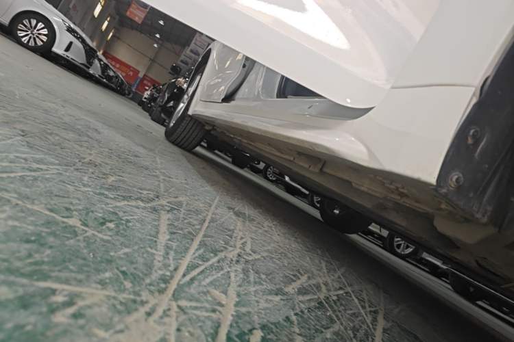 Used Toyota Levin 2022 185T CVT Luxury Edition Right Side Sill