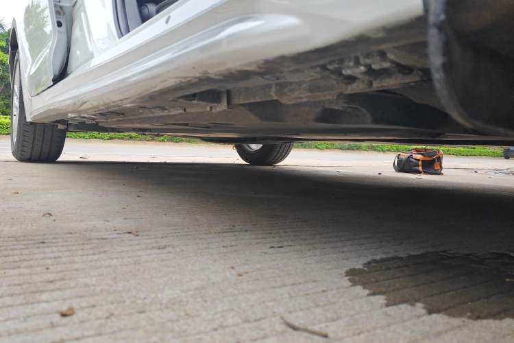 Used Toyota Levin 2022 TNGA 1.5L CVT Leading Edition Right Side Sill