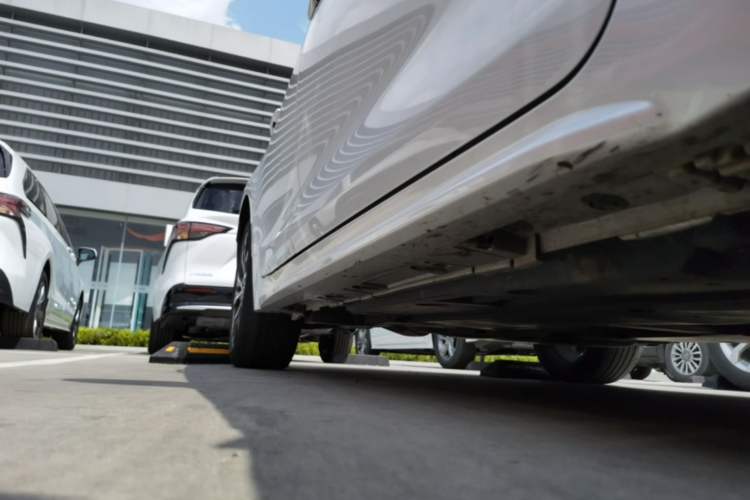Used Toyota Levin 2022 Dual-Motor 1.8H E-CVT Sport Edition Right Side Sill