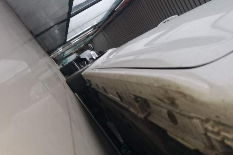 Used Toyota Levin 2022 Facelift TNGA 1.5L CVT Progressive Edition Right Side Sill