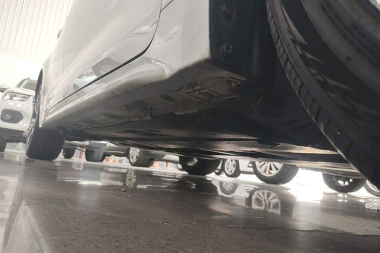 Used Toyota Levin 2022 Dual-Motor 1.8H E-CVT Sport Edition Right Side Sill