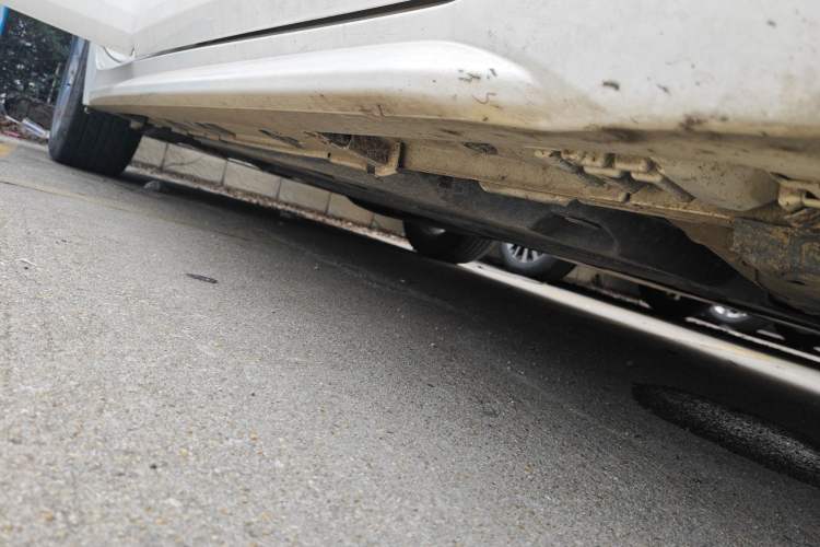 Used Toyota Levin 2022 Facelift TNGA 1.5L CVT Progressive Edition Right Side Sill